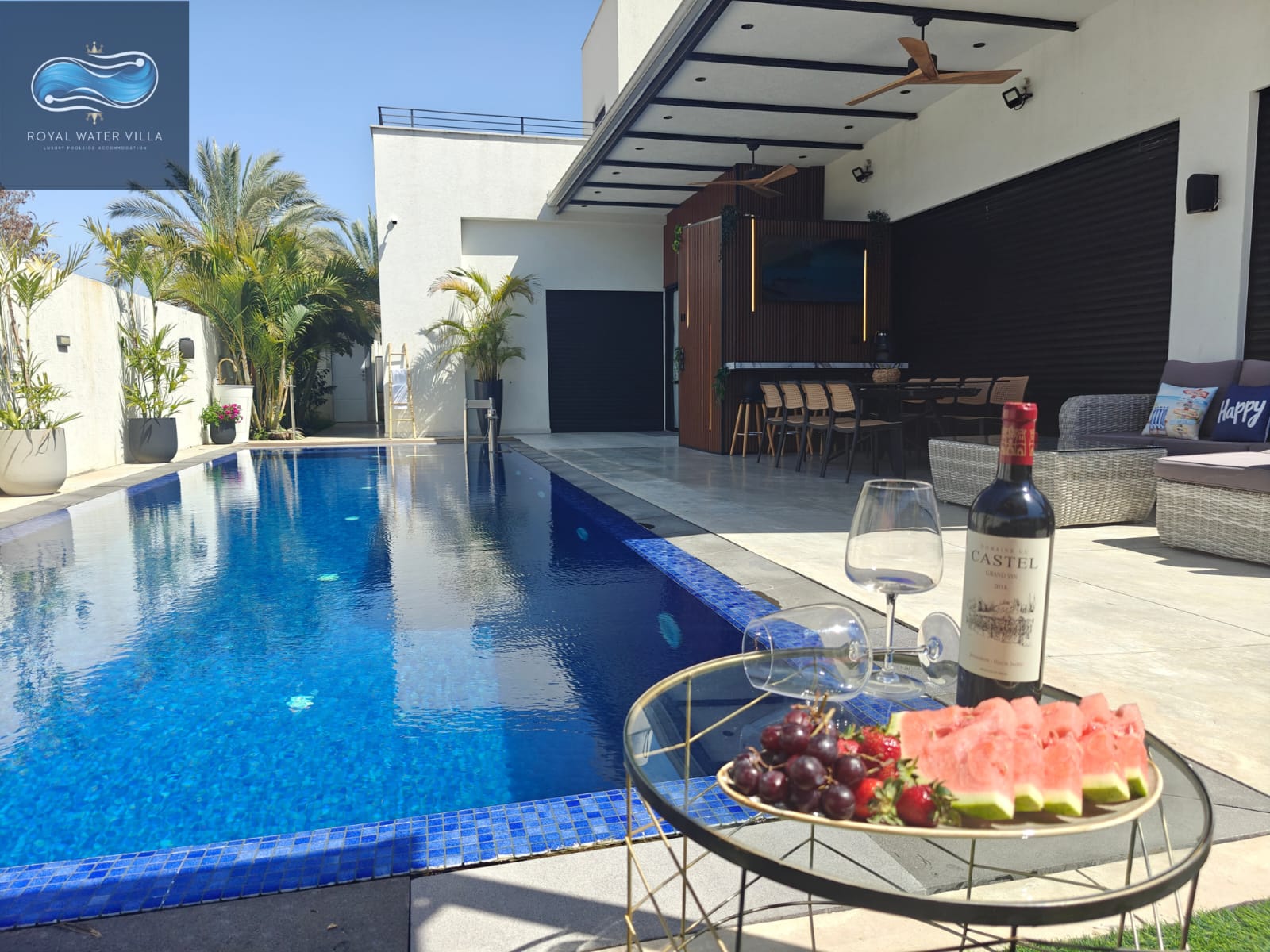 הוילה - הבריכה